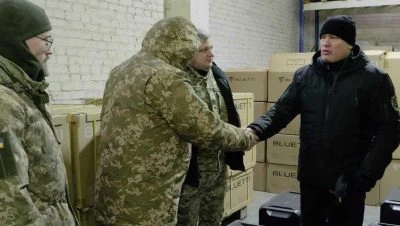 Волонтери "Української команди" передали зарядні станції бійцям 112 бригади ТрО, - Палатний