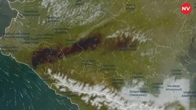 Удар по Туапсе: дим від пожежі розтягнувся на сотні кілометрів, хмара накрила кілька міст