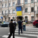 “Можливо, нас чекає перемир’я. Це буде зашморг на шиї України” – про що говорили українці на унікальному ярмарку25