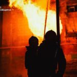 Росія атакувала КАБами лікарню і енергооб’єкти у Харкові: є постраждалі, три райони знеструмлені. Фото і відео