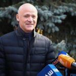 СБУ підтвердила припинення громадянства Труханову і показала його російський паспорт