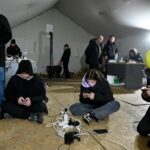 По всьому Києву почались екстрені відключення світла