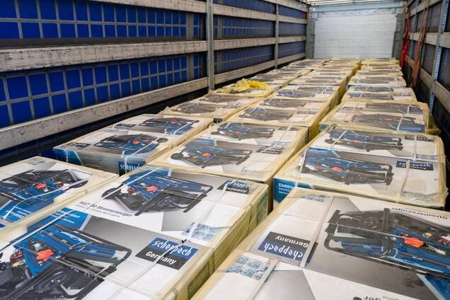 Україні подарували сотні генераторів: в які міста відправлять